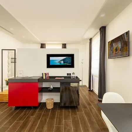 Qui Vicino Boutique And Affittacamere 4*