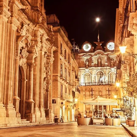 Qui Vicino Boutique And 2* Trapani