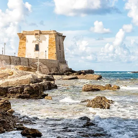 Qui Vicino Boutique And Trapani